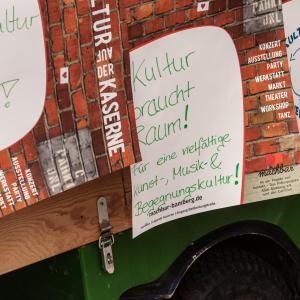 Kundgebungsmittel Elektrokart - nice! Kundgebung Kultur auf die Kaserne